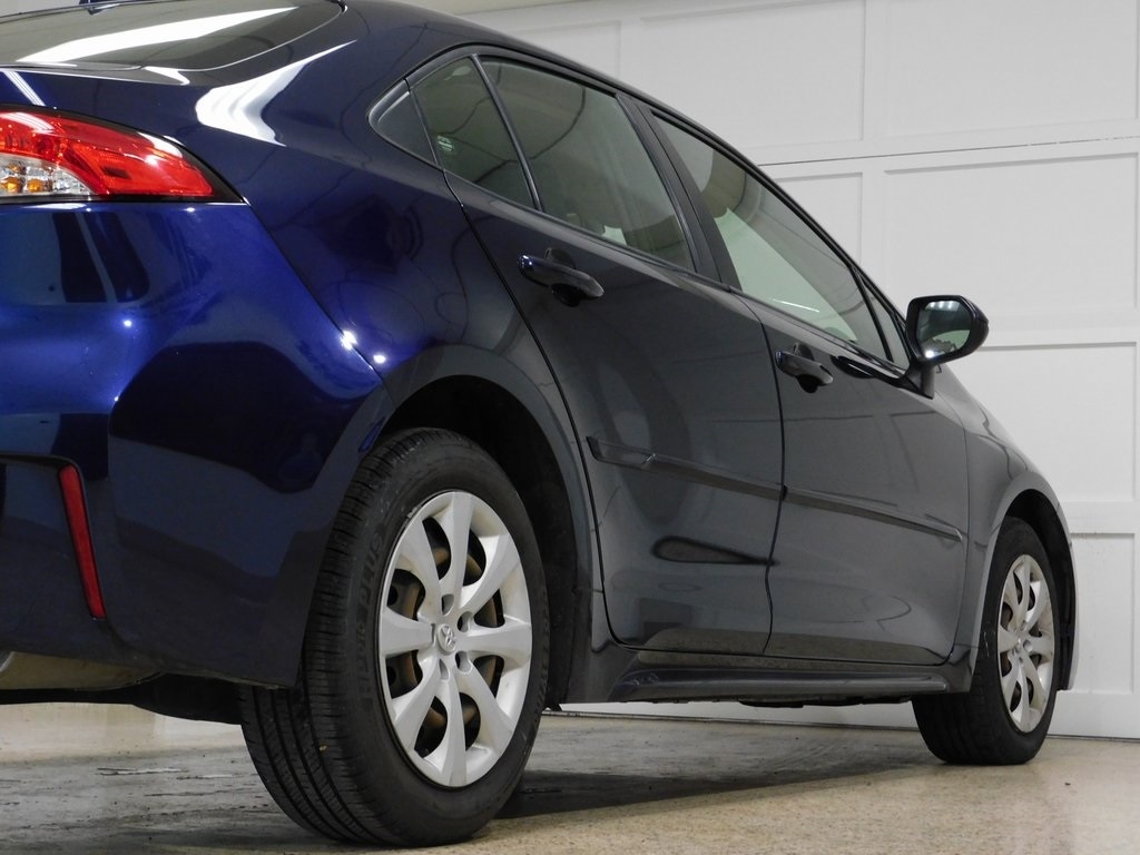 Toyota Corolla LE 2021