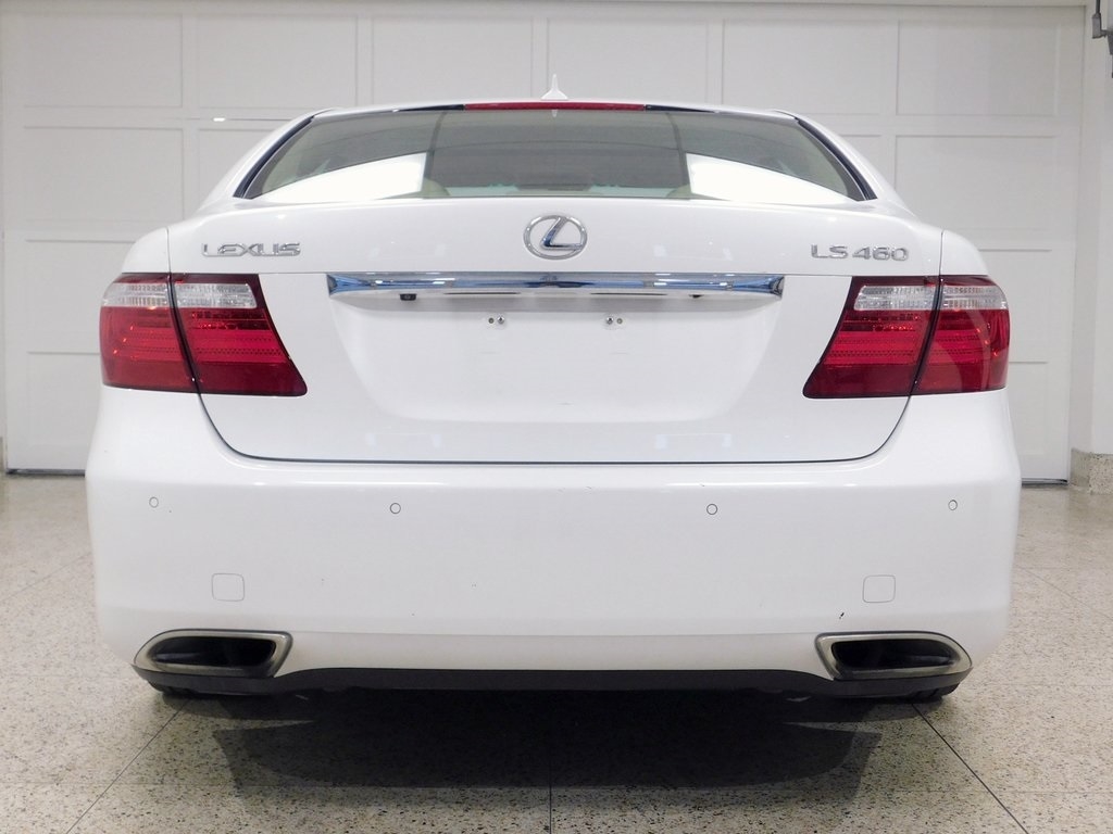 Lexus LS 460 Luxury Sedan 2008