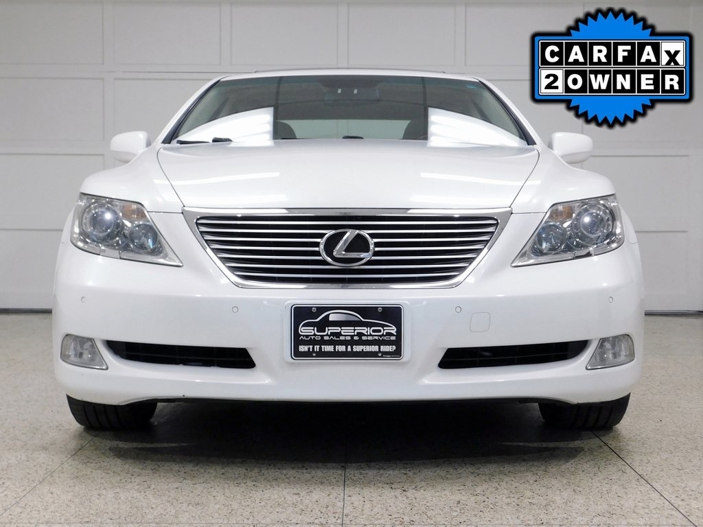 Lexus LS 460 Luxury Sedan 2008