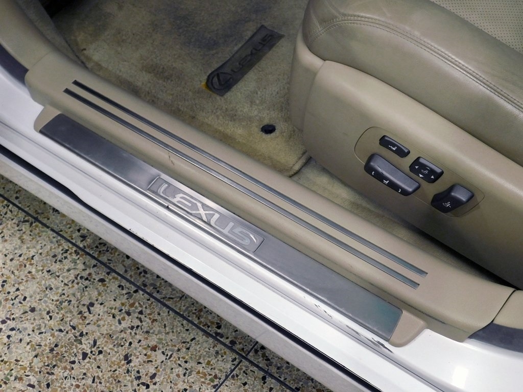 Lexus LS 460 Luxury Sedan 2008