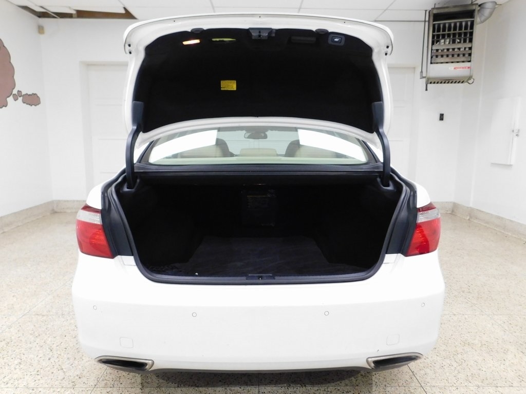 Lexus LS 460 Luxury Sedan 2008