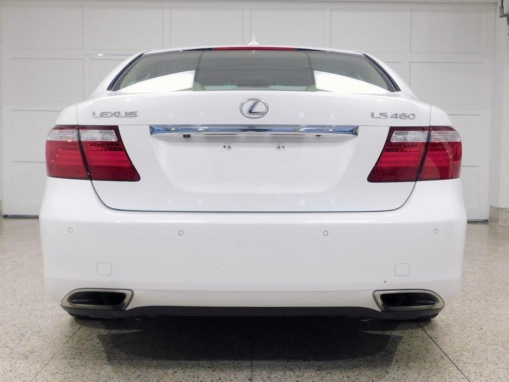 Lexus LS 460 Luxury Sedan 2008