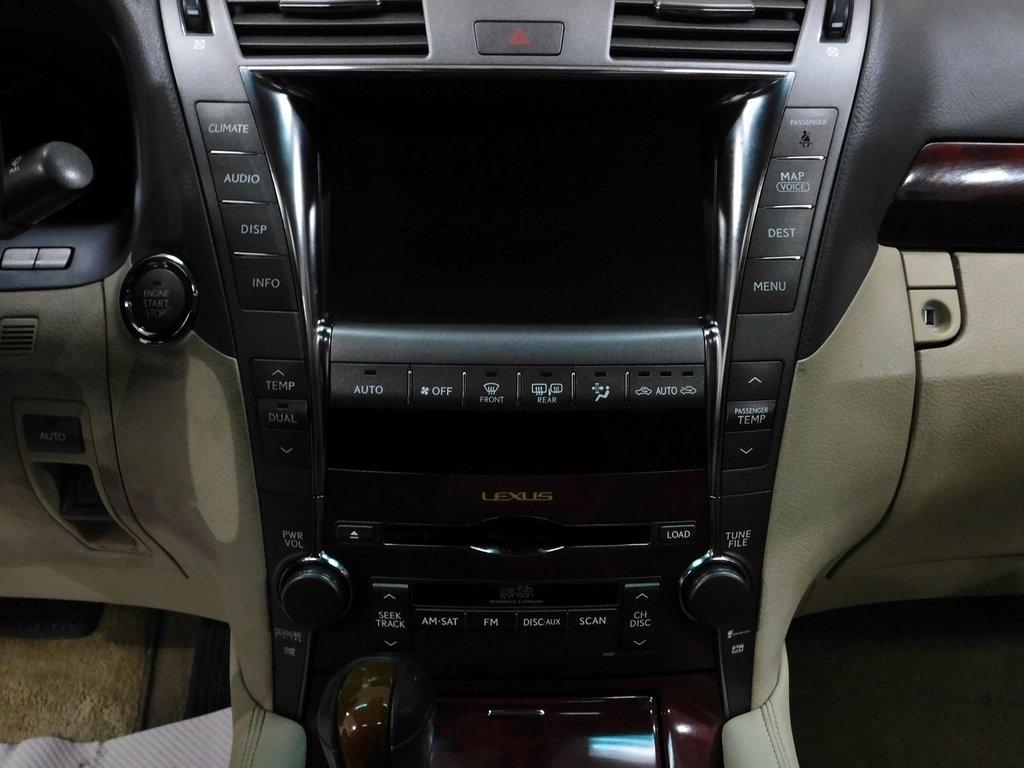Lexus LS 460 Luxury Sedan 2008