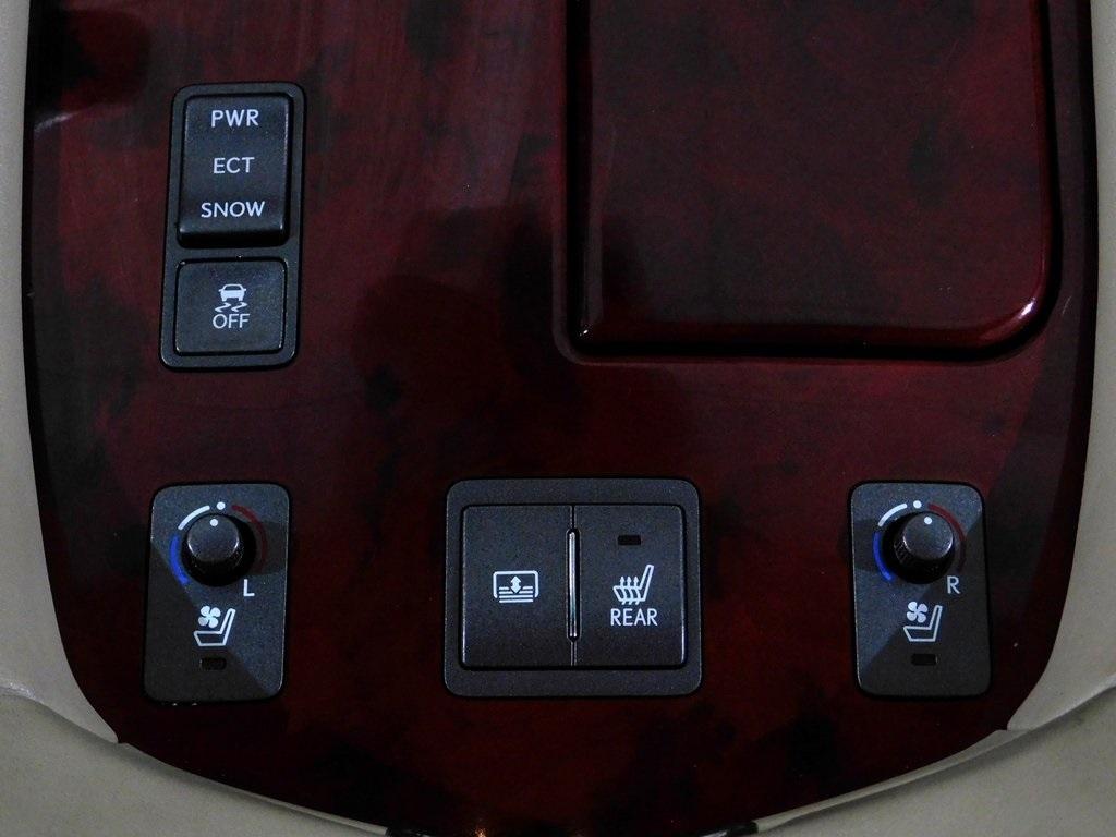 Lexus LS 460 Luxury Sedan 2008