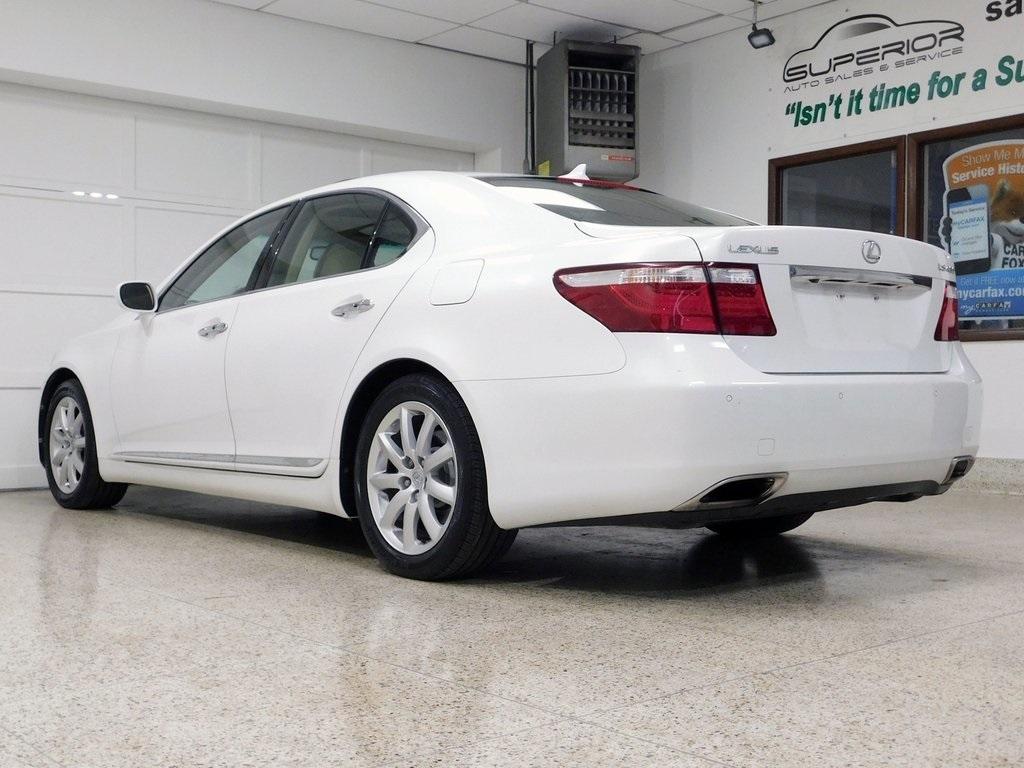Lexus LS 460 Luxury Sedan 2008