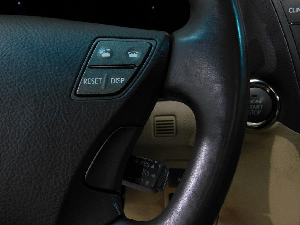 Lexus LS 460 Luxury Sedan 2008