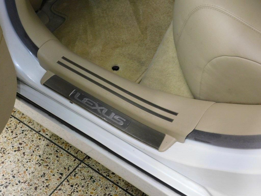 Lexus LS 460 Luxury Sedan 2008