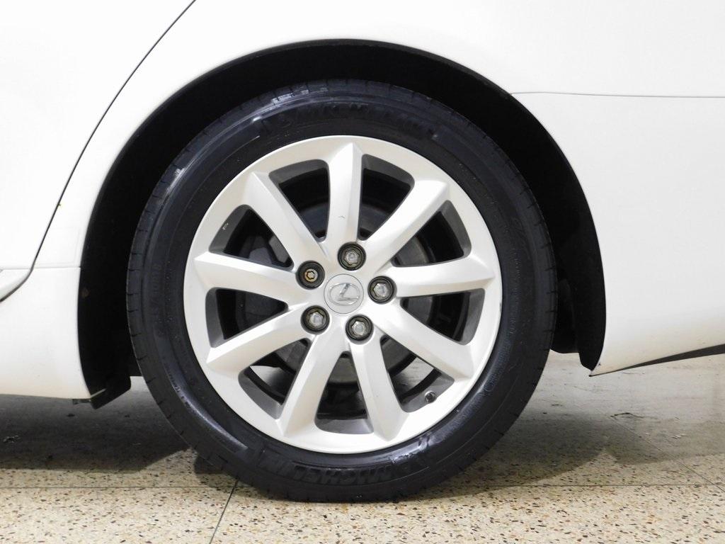 Lexus LS 460 Luxury Sedan 2008