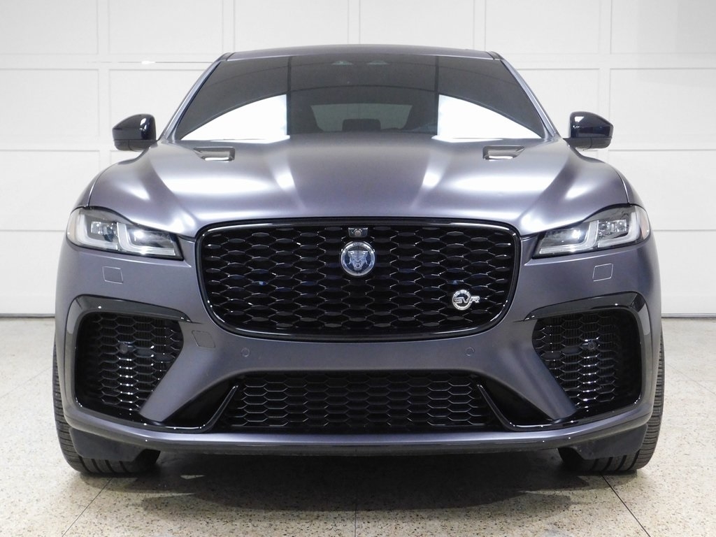 Jaguar F-Pace SVR 2024