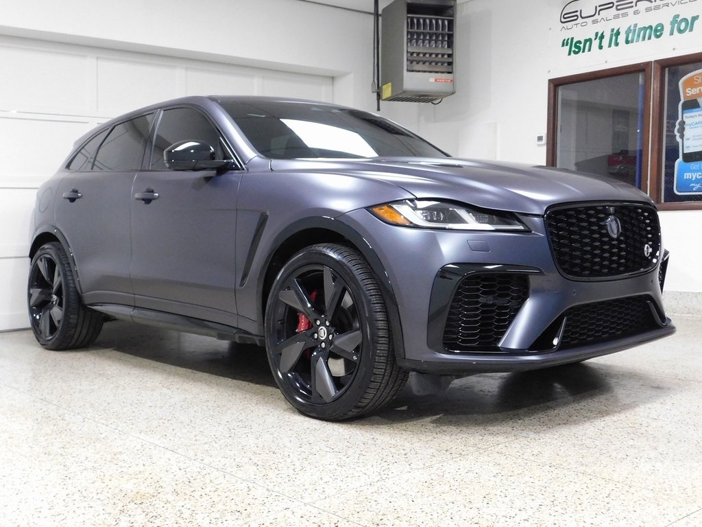 Jaguar F-Pace SVR 2024