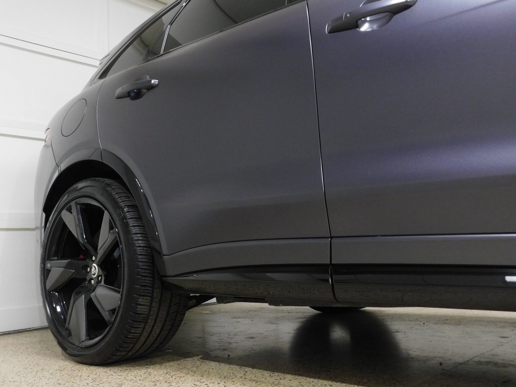 Jaguar F-Pace SVR 2024