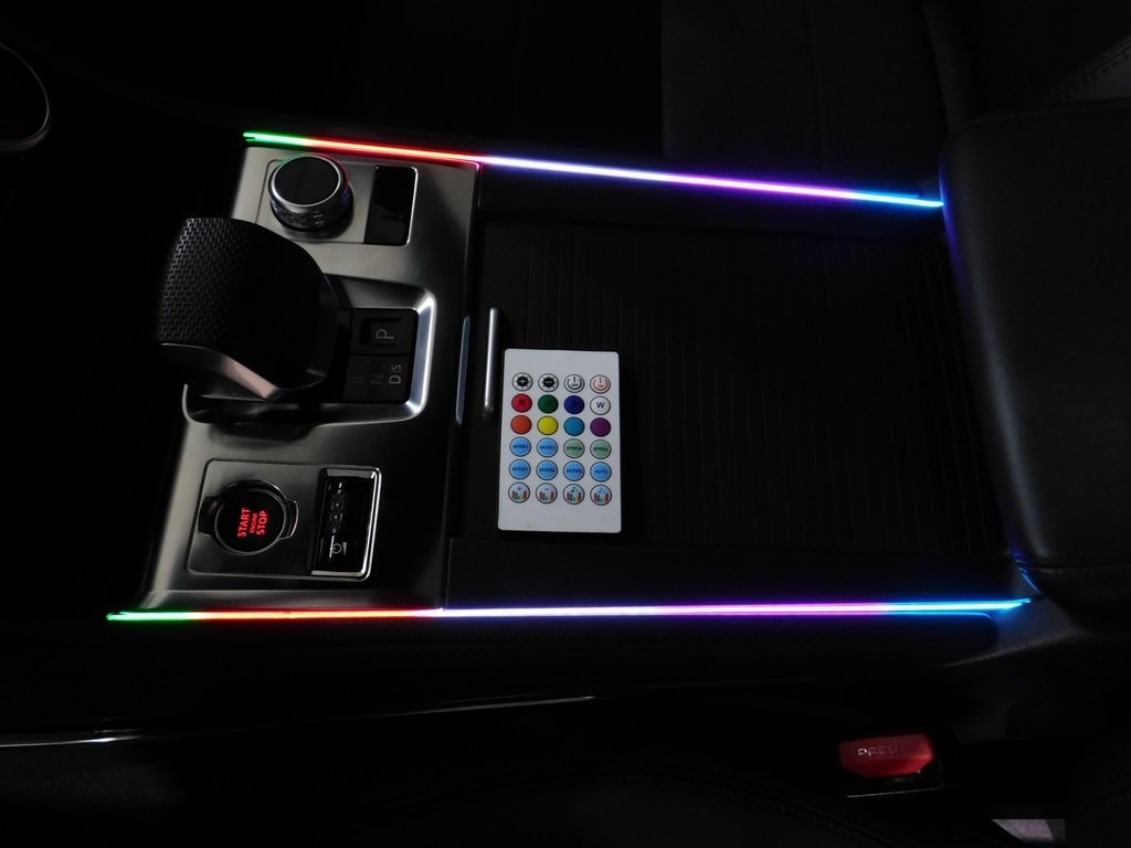 Jaguar F-Pace SVR 2024