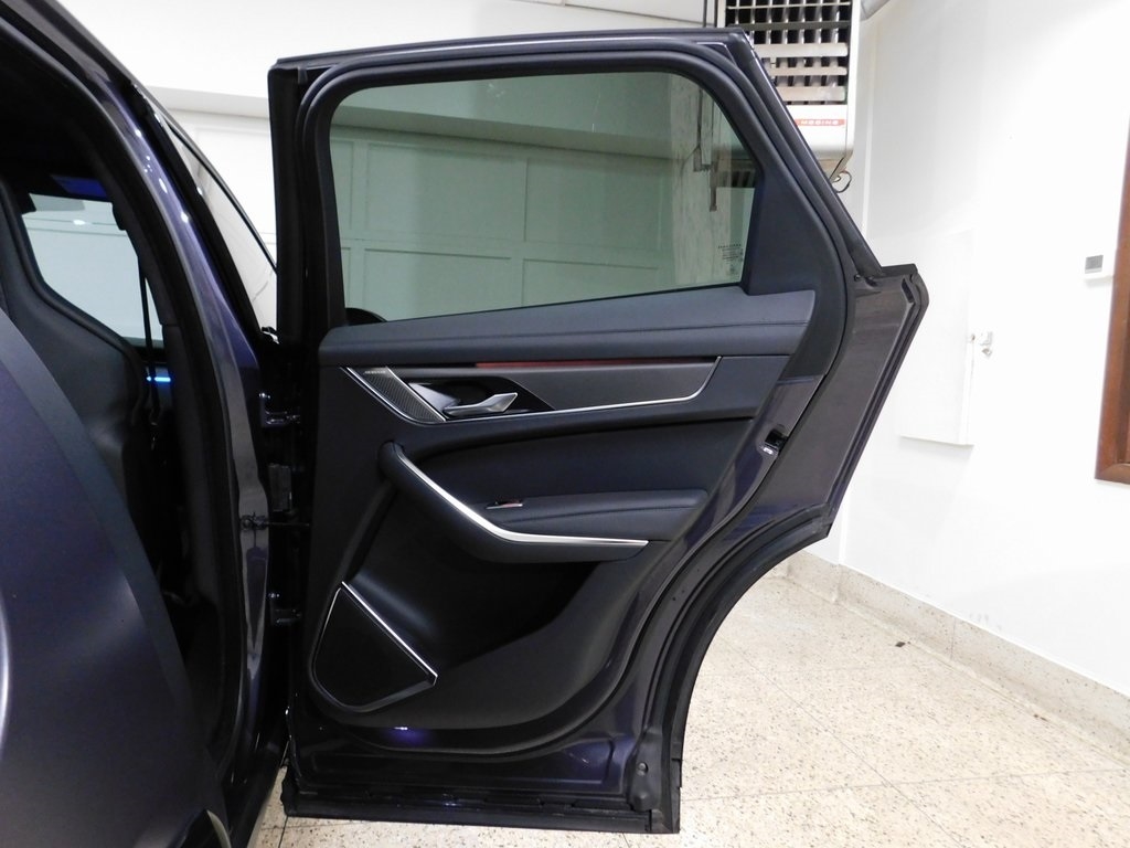 Jaguar F-Pace SVR 2024