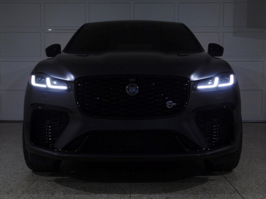 Jaguar F-Pace SVR 2024