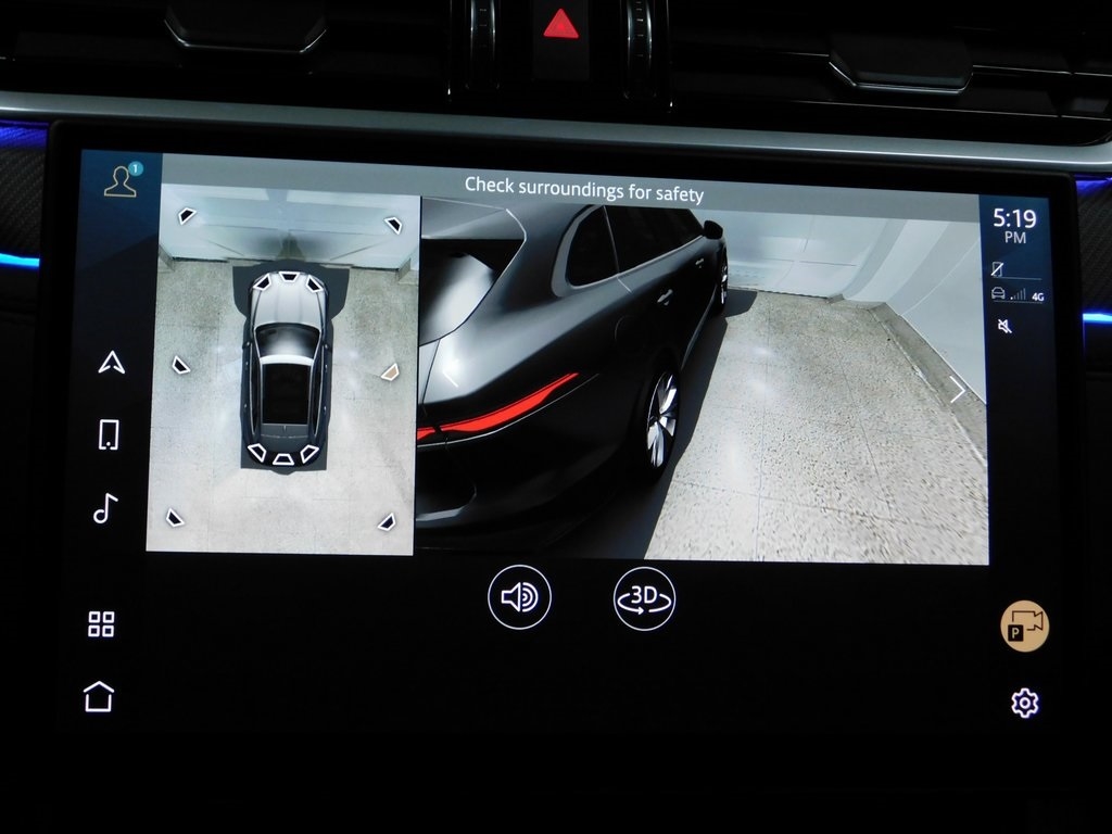 Jaguar F-Pace SVR 2024