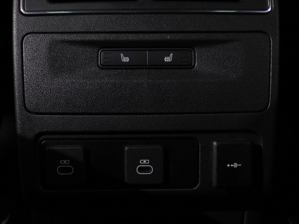 Jaguar F-Pace SVR 2024