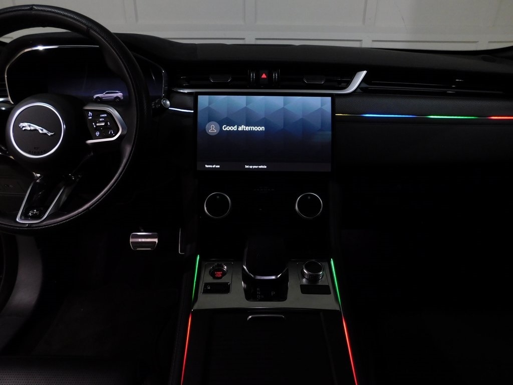 Jaguar F-Pace SVR 2024