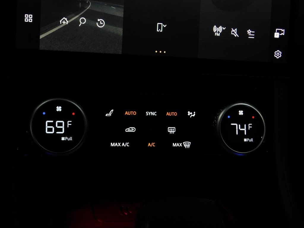 Jaguar F-Pace SVR 2024