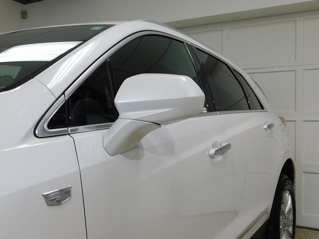 Cadillac XT5 Base AWD 2018