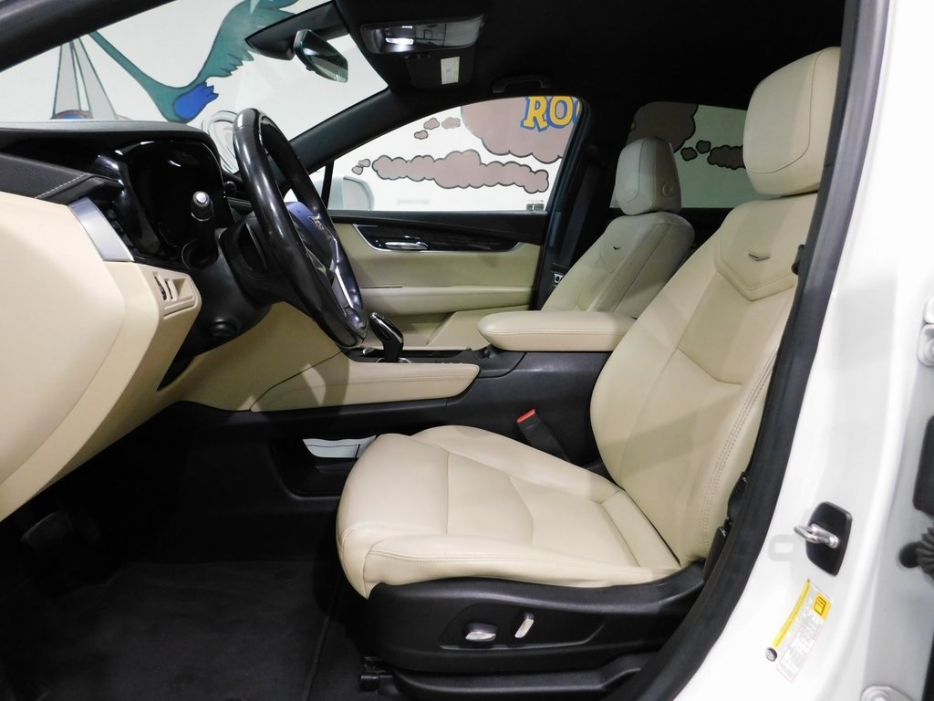 Cadillac XT5 Base AWD 2018