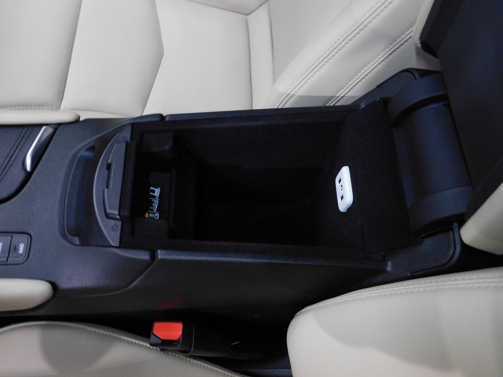 Cadillac XT5 Base AWD 2018