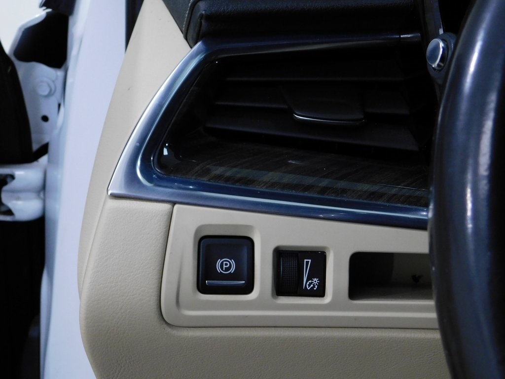 Cadillac XT5 Base AWD 2018