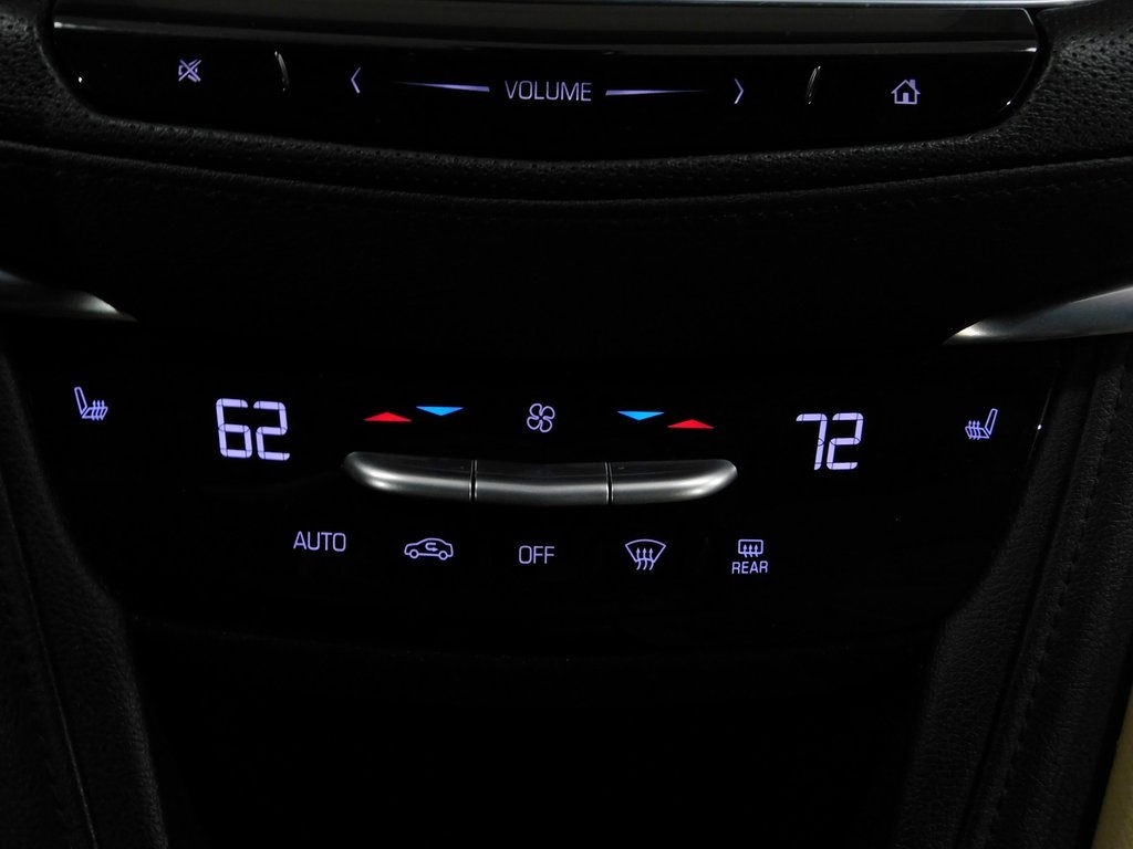 Cadillac XT5 Base AWD 2018