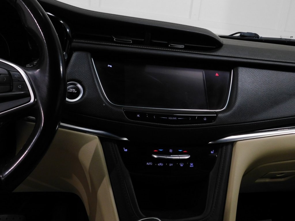 Cadillac XT5 Base AWD 2018