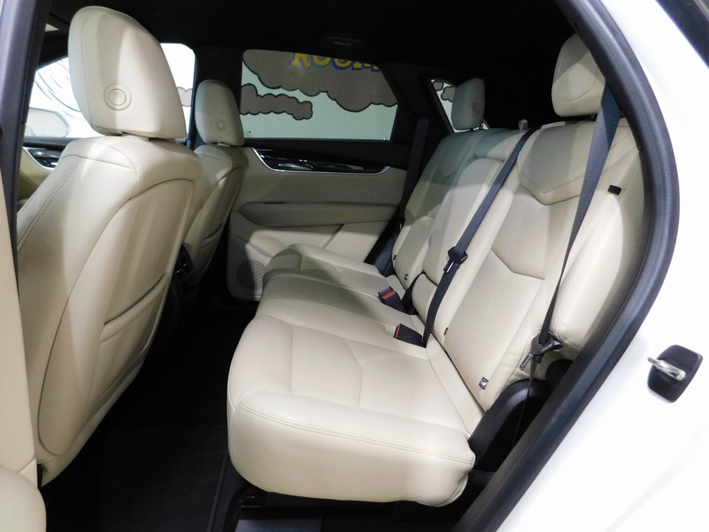 Cadillac XT5 Base AWD 2018