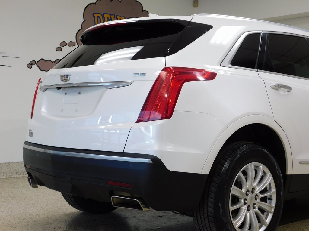 Cadillac XT5 Base AWD 2018