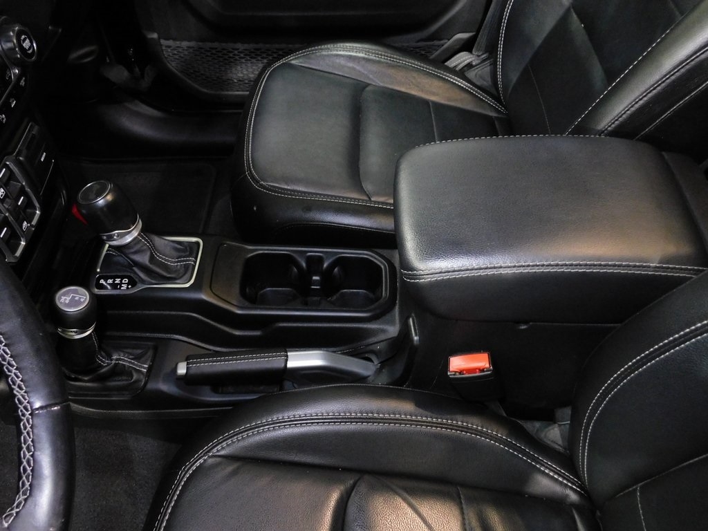 Jeep Wrangler Unlimited Sahara 2022