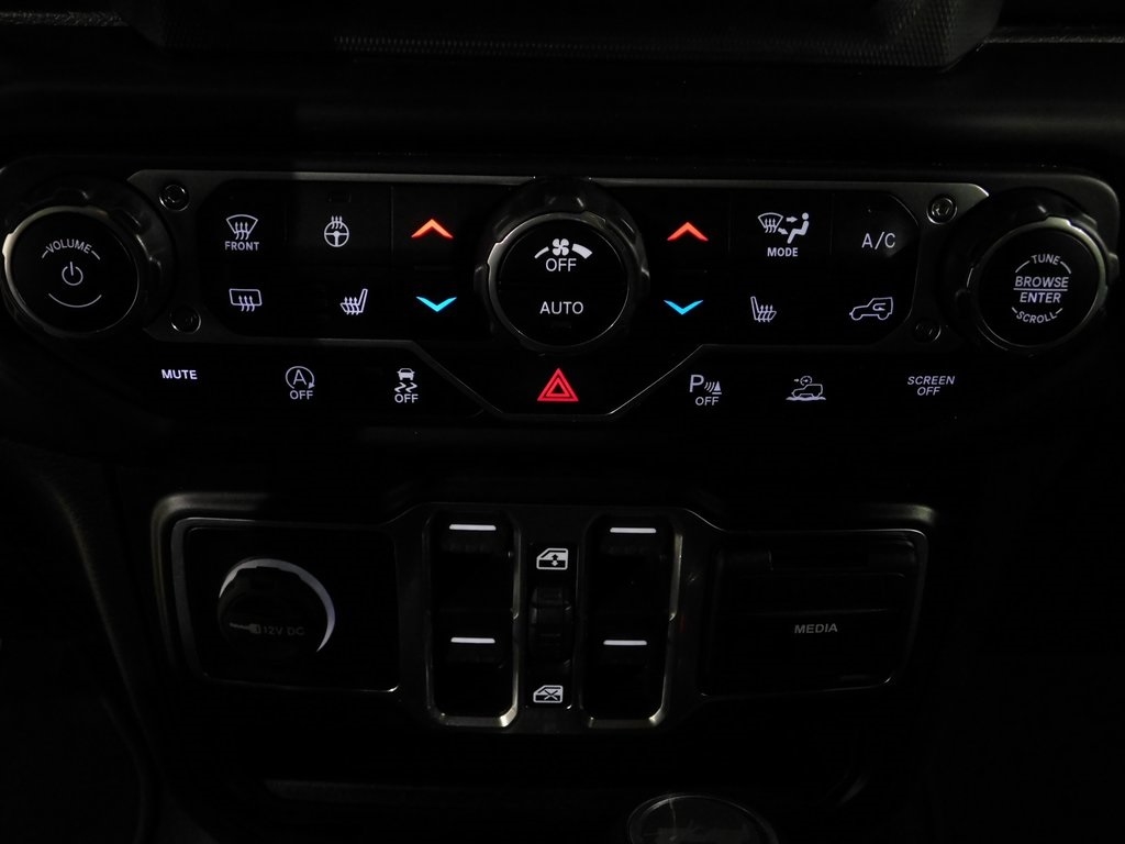 Jeep Wrangler Unlimited Sahara 2022