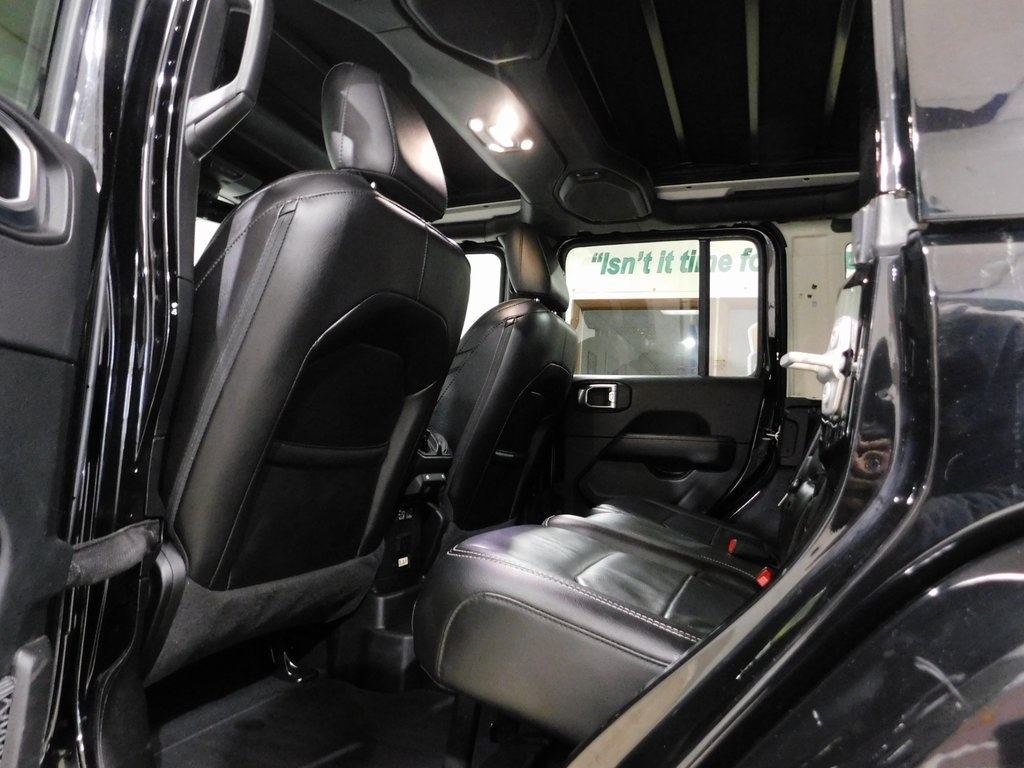 Jeep Wrangler Unlimited Sahara 2022