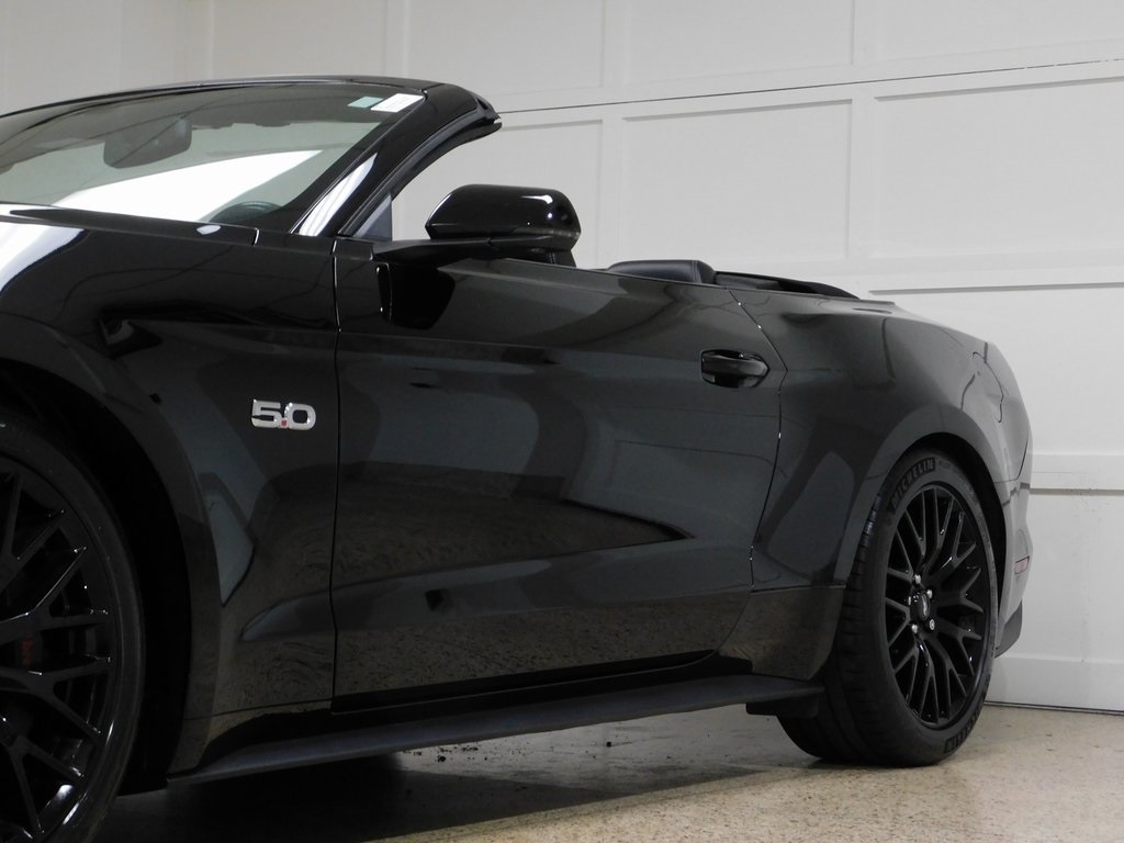 Ford Mustang GT convertible 2019