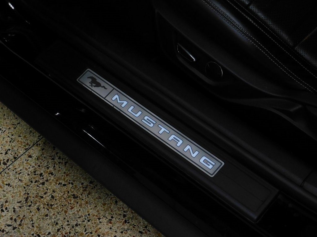 Ford Mustang GT convertible 2019