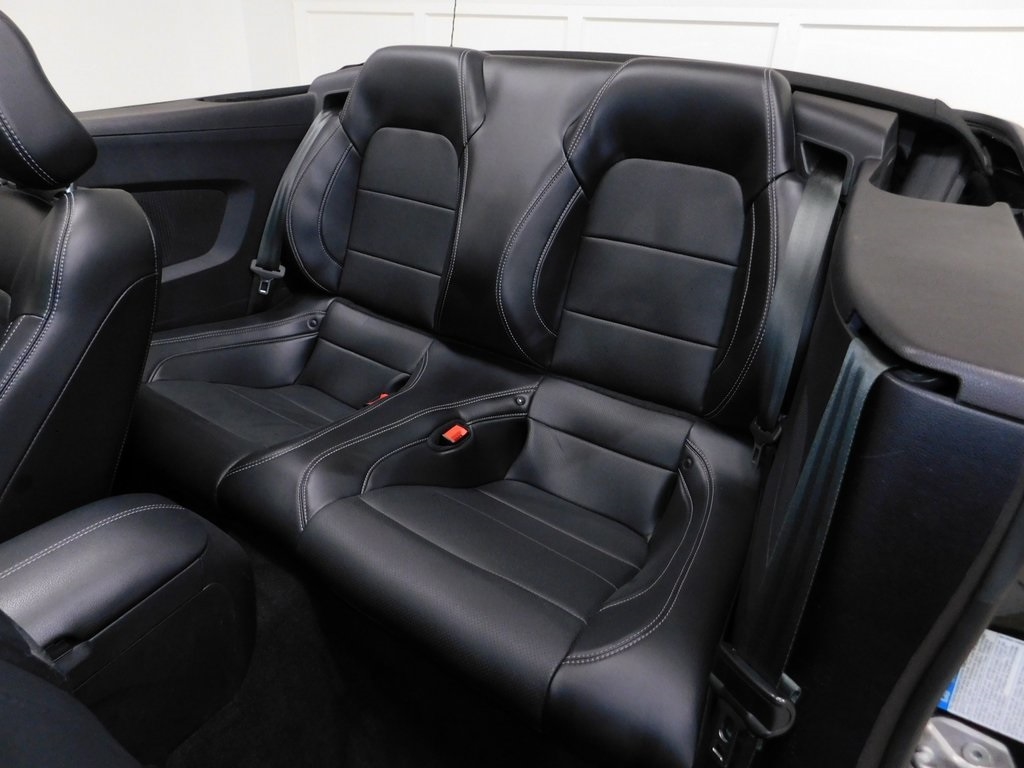 Ford Mustang GT convertible 2019