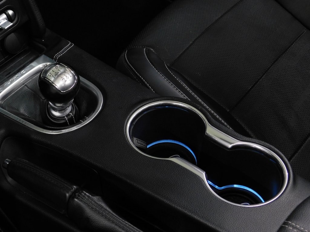 Ford Mustang GT convertible 2019