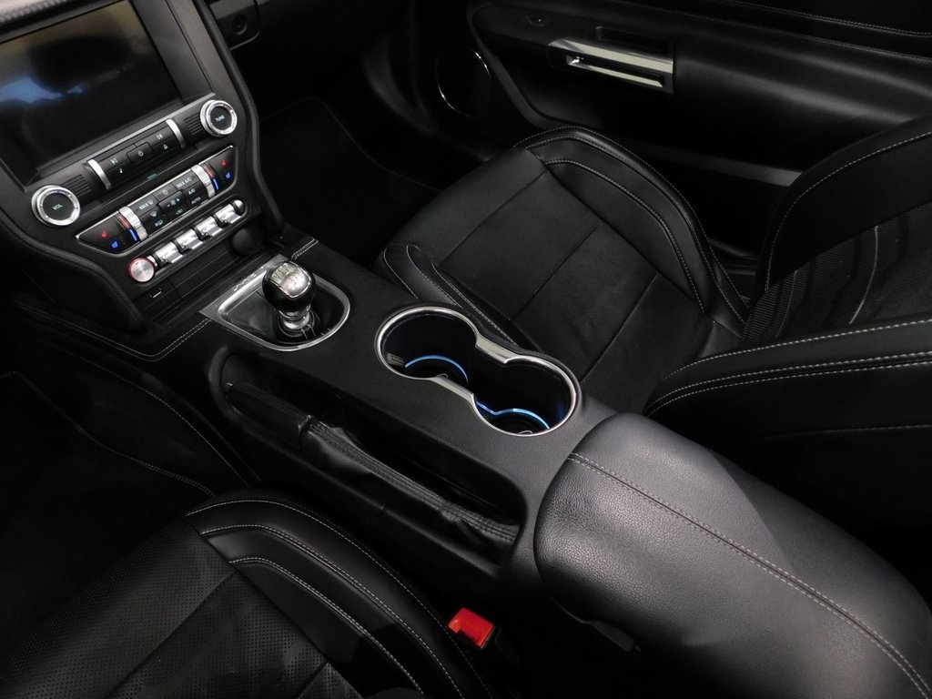 Ford Mustang GT convertible 2019