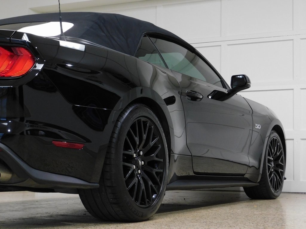 Ford Mustang GT convertible 2019