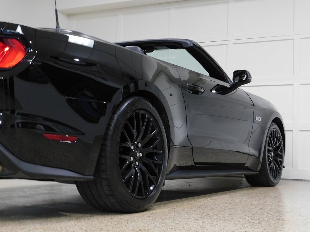 Ford Mustang GT convertible 2019