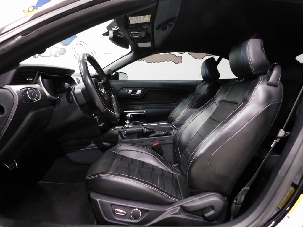 Ford Mustang GT convertible 2019