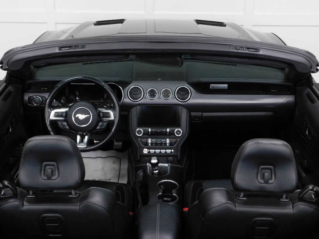 Ford Mustang GT convertible 2019