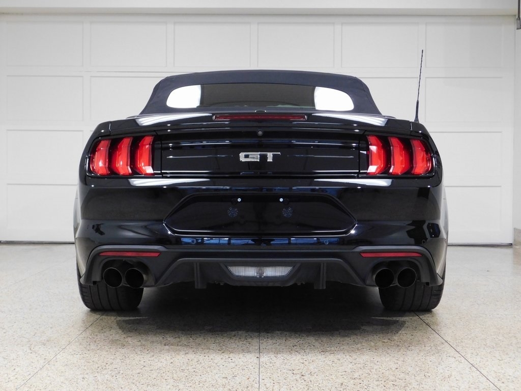 Ford Mustang GT convertible 2019