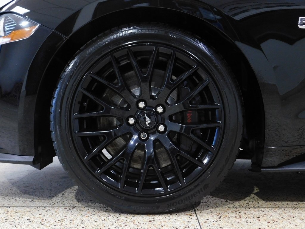 Ford Mustang GT convertible 2019