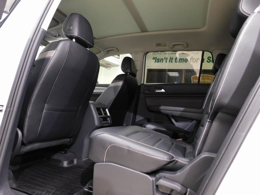 Volkswagen Atlas V6 SEL Premium R-Line 4MOTION 2022