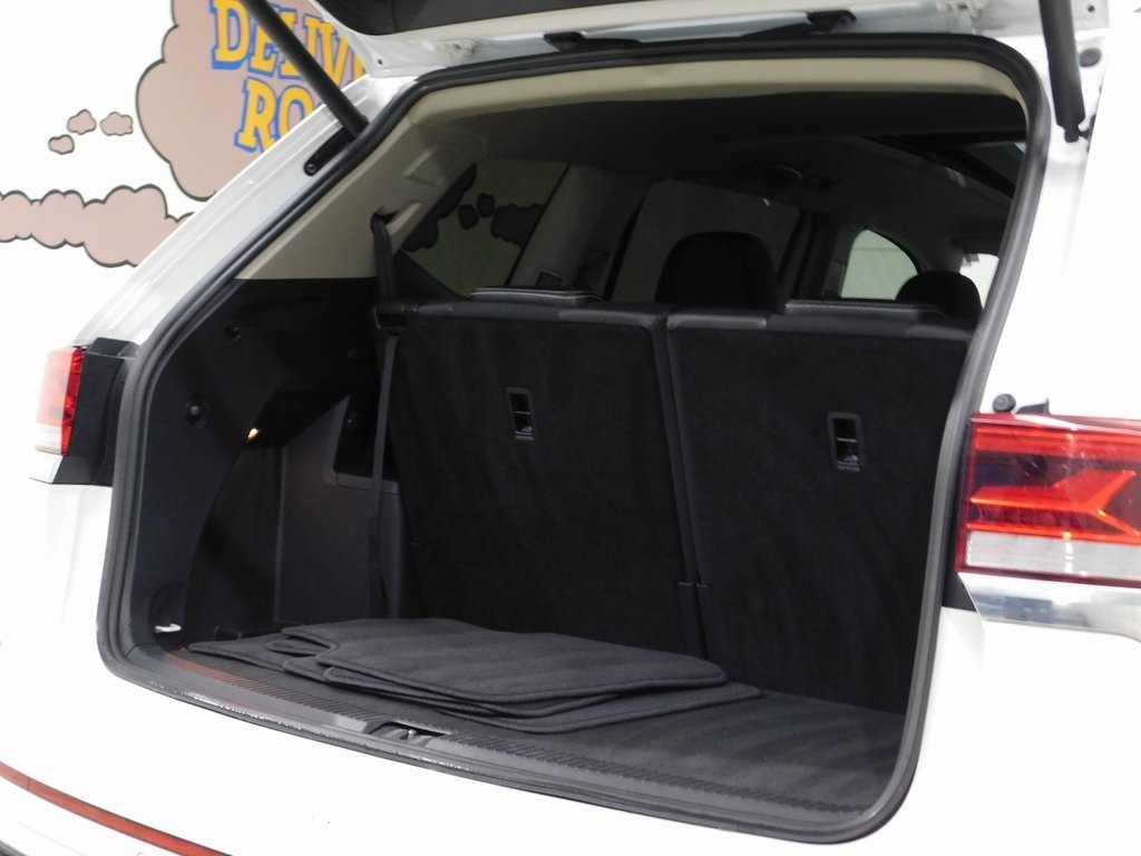 Volkswagen Atlas V6 SEL Premium R-Line 4MOTION 2022