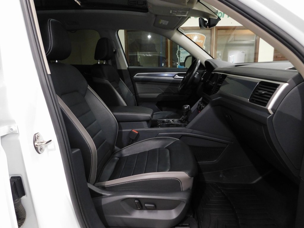 Volkswagen Atlas V6 SEL Premium R-Line 4MOTION 2022