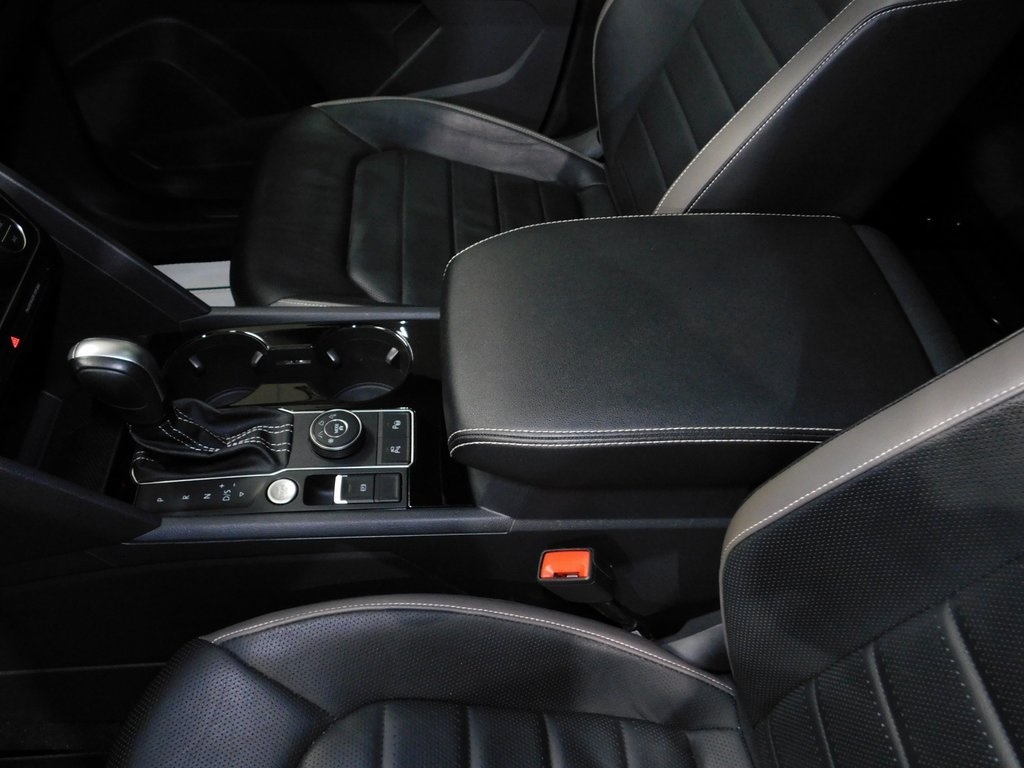 Volkswagen Atlas V6 SEL Premium R-Line 4MOTION 2022