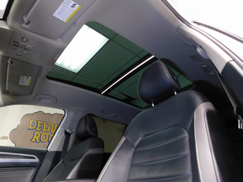 Volkswagen Atlas V6 SEL Premium R-Line 4MOTION 2022