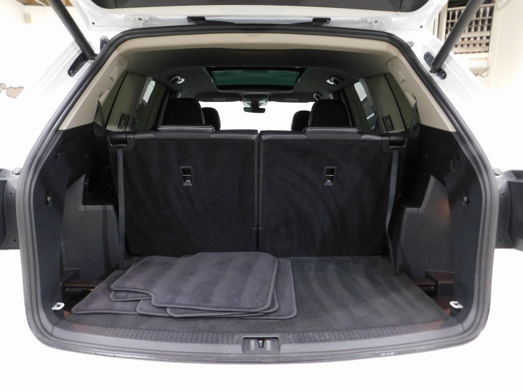 Volkswagen Atlas V6 SEL Premium R-Line 4MOTION 2022